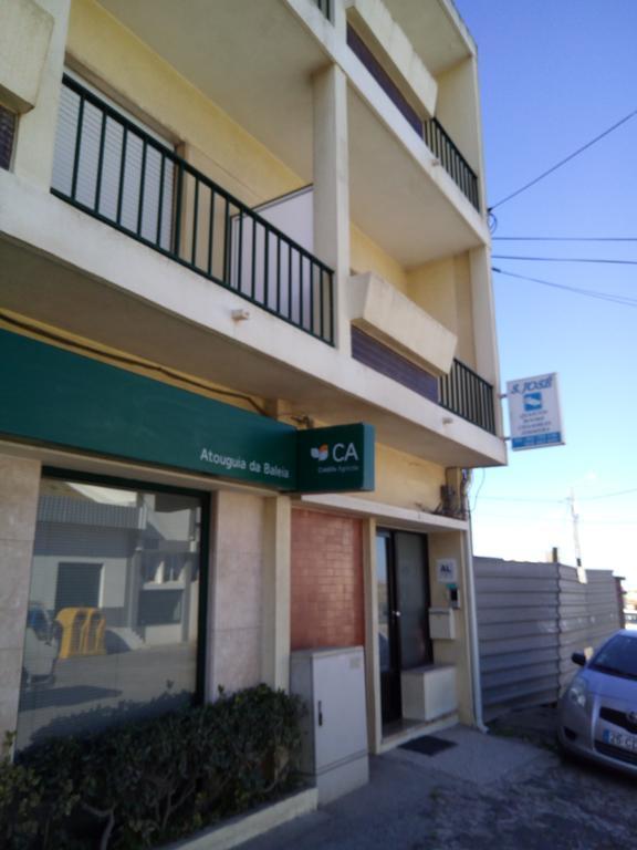 Alojamentos S.Jose Atouguia Da Baleia Bagian luar foto