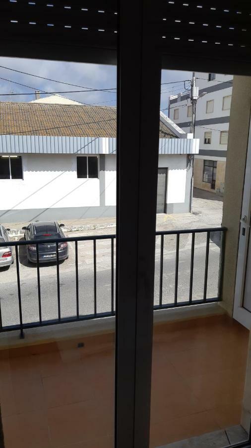 Alojamentos S.Jose Atouguia Da Baleia Bagian luar foto