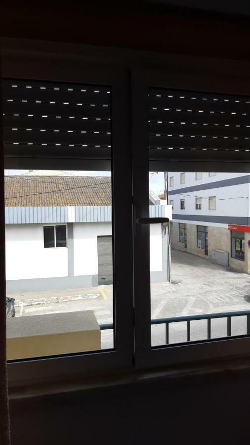 Alojamentos S.Jose Atouguia Da Baleia Bagian luar foto